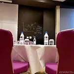 Park By Radisson Lille Grand Stade Hotel 4*