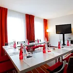 Park By Radisson Lille Grand Stade Hotel