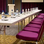 Park By Radisson Lille Grand Stade 4*