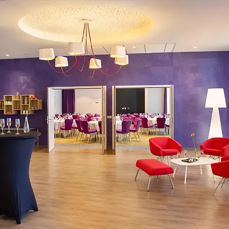 里尔大体育场丽笙公园酒店