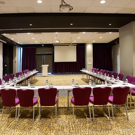 里尔大体育场丽笙公园酒店 酒店