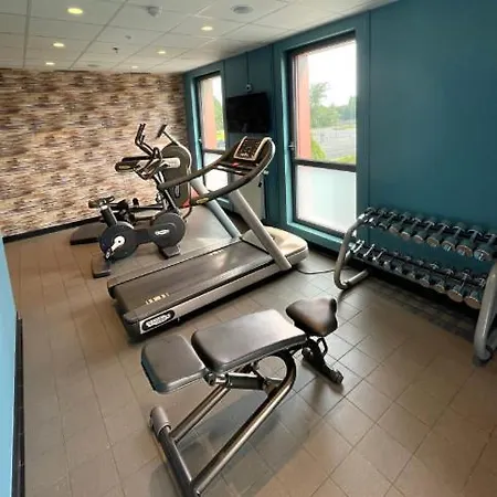 Park By Radisson Lille Grand Stade فندق