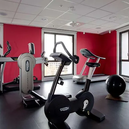 فندق Park By Radisson Lille Grand Stade 4*