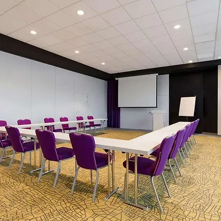 Park By Radisson Lille Grand Stade 4*