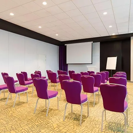 Park By Radisson Lille Grand Stade 호텔 4*