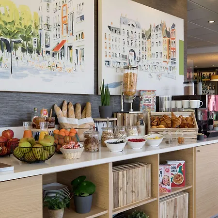 里尔大体育场丽笙公园酒店 酒店 4*