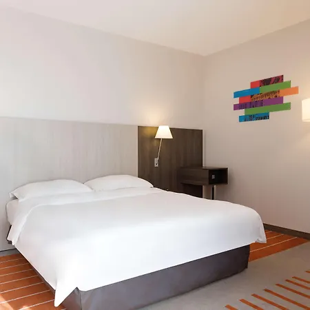 Park By Radisson Lille Grand Stade فندق 4*
