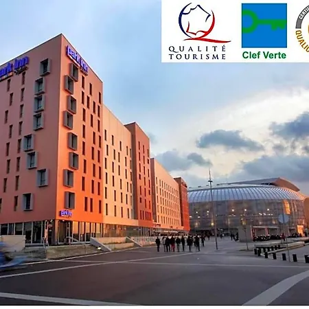 Park By Radisson Lille Grand Stade 4*