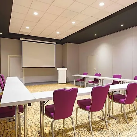 Park By Radisson Lille Grand Stade 4*