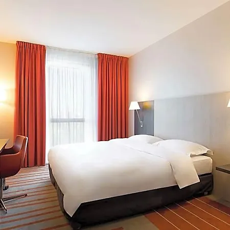 Park By Radisson Lille Grand Stade 호텔 발뇌브다스크