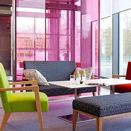 Park By Radisson Lille Grand Stade 발뇌브다스크