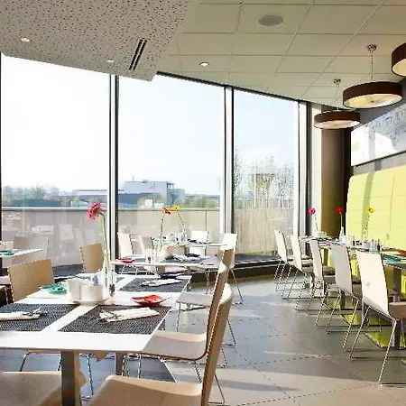 Park By Radisson Lille Grand Stade Hotel 4*