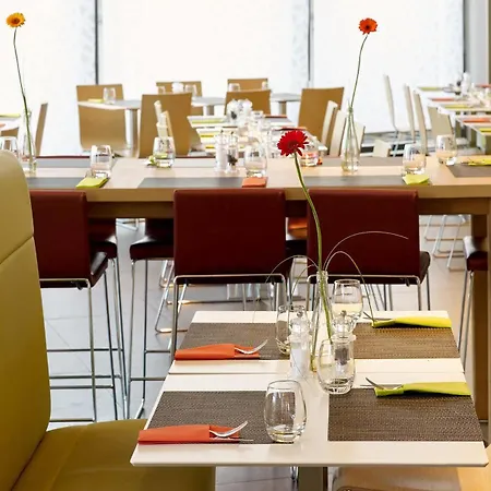 Park By Radisson Lille Grand Stade Hotel 4*