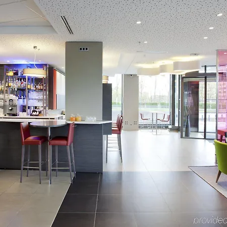 Park By Radisson Lille Grand Stade فندق فيلنوف داسك