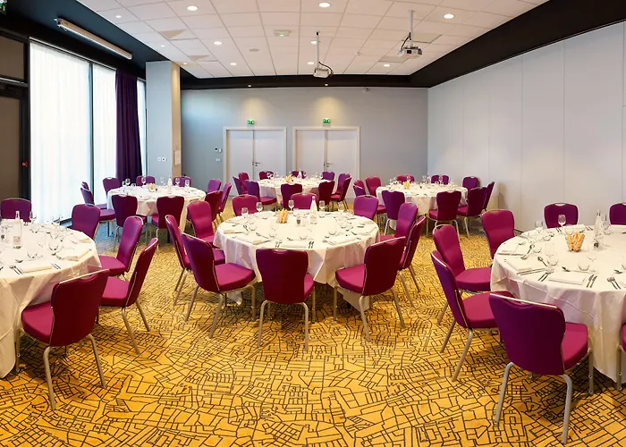 Park By Radisson Lille Grand Stade 4*