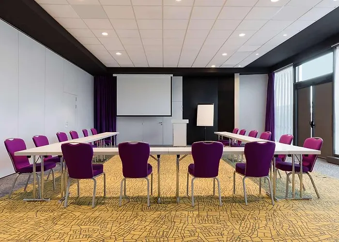 Park By Radisson Lille Grand Stade Hotel 4*