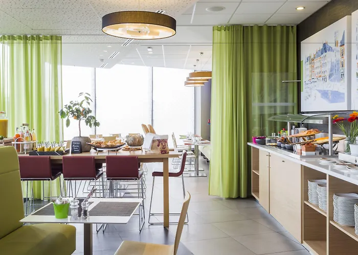 Park By Radisson Lille Grand Stade Hotel 4*