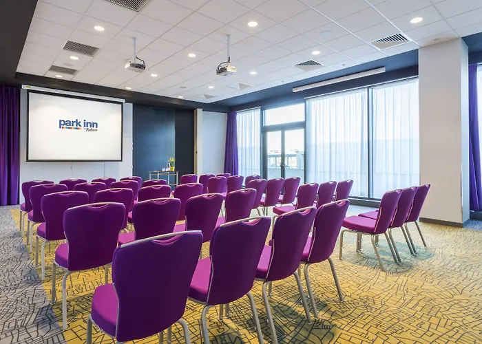 Park By Radisson Lille Grand Stade 4*