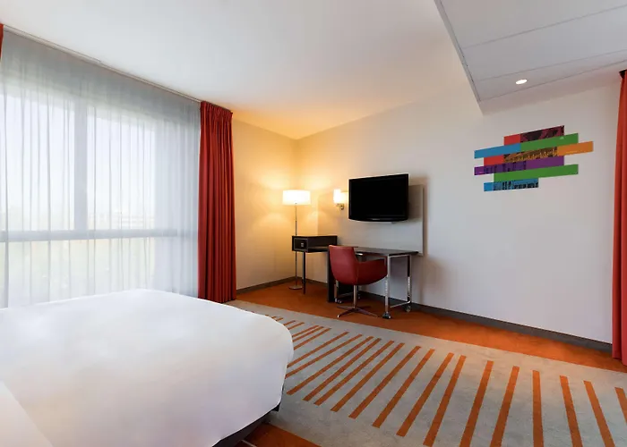 Park By Radisson Lille Grand Stade Hotel