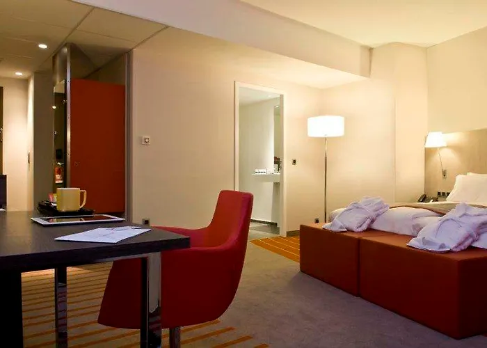 Park By Radisson Lille Grand Stade Hotel