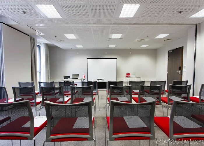 Hotel Park By Radisson Lille Grand Stade 4*