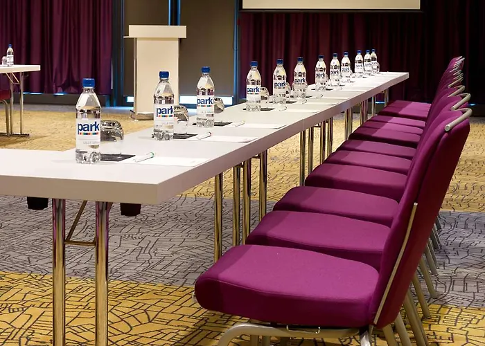 Park By Radisson Lille Grand Stade 4*